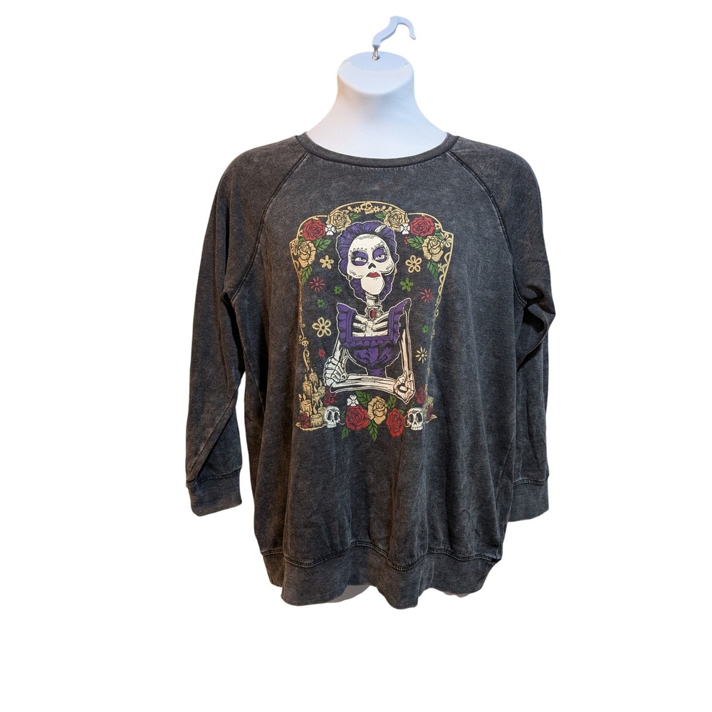 Disney Pixar Torrid 2X Coco Mama Imelda Sweatshirt Gray Mineral Wash Goth Grunge